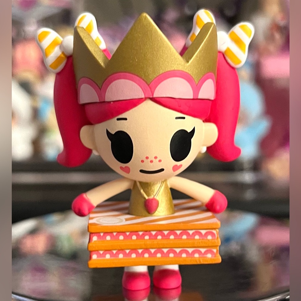 Tokidoki x Ladureé Mille Fraise Collectible Art Figure